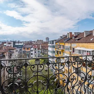 Vitosha Str 2bd White & Blue By Flat Mаnager סופיה
